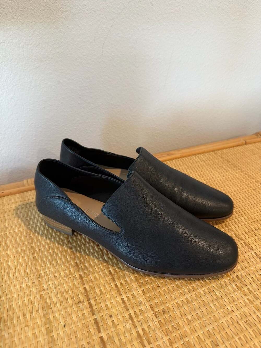 Clarks Pure Viola Black Leather Slip-On Loafer Flat Size US 8 M